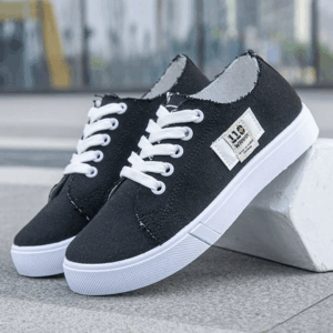 Women's Lace Up Canvas Sports Shoes